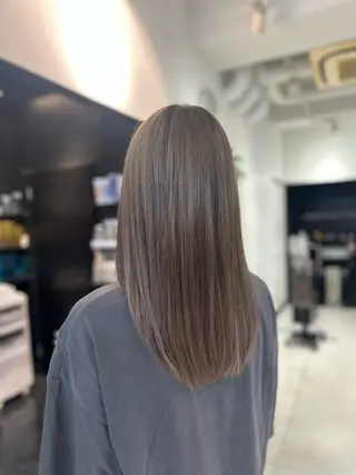 セミロング ya giのヘアスタイル