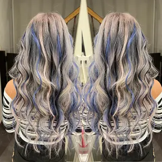 セミロング カラー ヘアアレンジ 🔥ハイトーンカラー ギャルNAOKI🔥のヘアスタイル