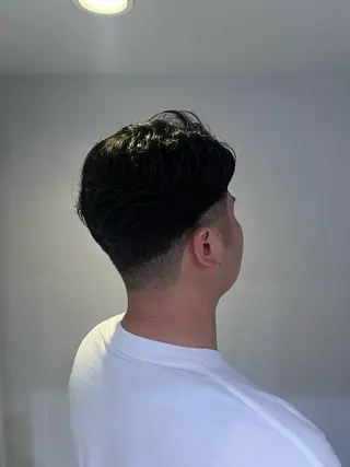 パーマ メンズ -みつま はるな-のヘアスタイル