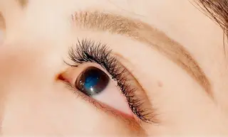 マツエク・マツパ mila.池袋LED エクステ・イガラシのマツエク・マツパデザイン