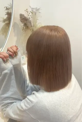 ショート カラー 🦋Yui🦋透明感 /ベージュ/Wカラーのヘアスタイル