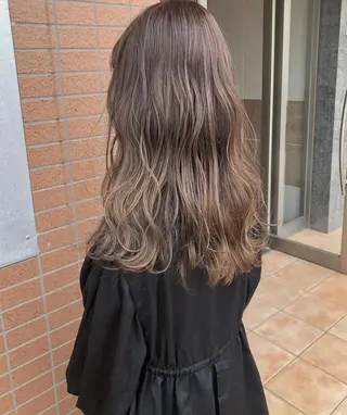セミロング カラー 🫟Blanco🫟 Color&Careのヘアスタイル