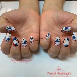 ネイル ネイルリボン 受付スタッフのネイルデザイン