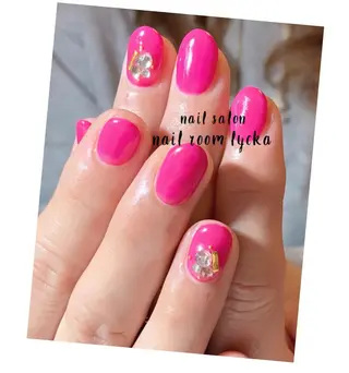 ネイル ﾈｲﾙﾙｰﾑﾘｯｶ 𝐦𝐚𝐲𝐮のネイルデザイン