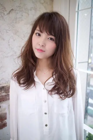 ミディアム セミロング ロング カラー パーマ ひがし　まさし JYUNESU副代表のヘアスタイル