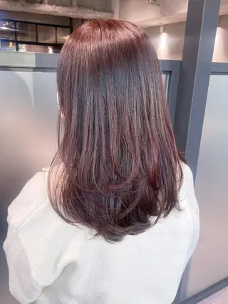 カラー セミロング ITbyALBUM 八王子店のヘアスタイル