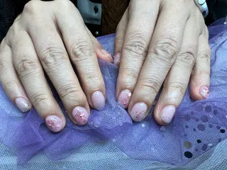 ネイル リ エンテイのネイルデザイン