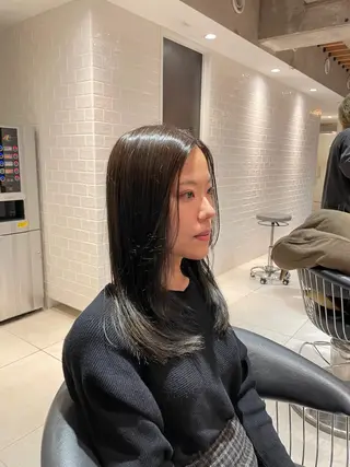 セミロング 髪質改善✨高級カラー 野井琢生のヘアスタイル