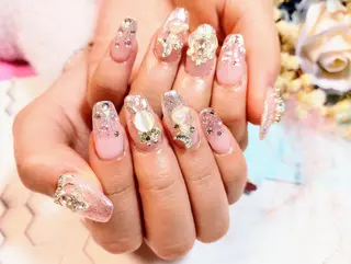 ネイル DI'A ネイルサロンのネイルデザイン