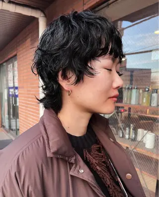 ショート パーマ Vicky オリーブ メンズカジュアルのヘアスタイル