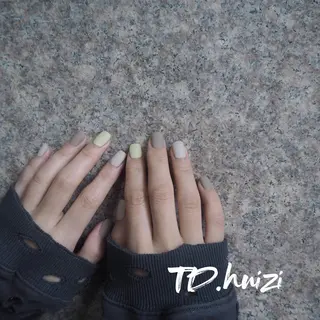 ショート めぐみのネイルサロン スタッフ練習のネイルデザイン