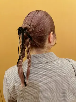 レイヤー 艶々カラーのヘアスタイル