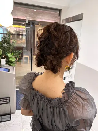 ミディアム 薄田 珠美のヘアスタイル