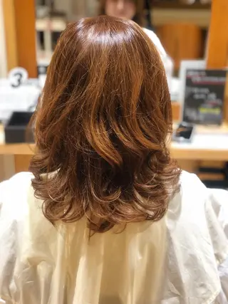 ミディアム 松﨑 亜々人のヘアスタイル