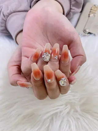 ネイル FF フィフィネイルサロンのネイルデザイン