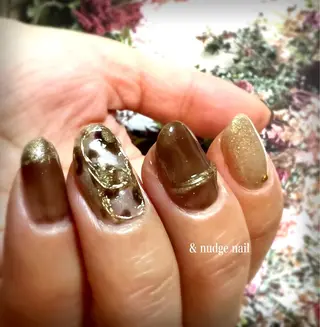 ネイル & nudge nail所属・&nudgenail 本多のネイルデザイン
