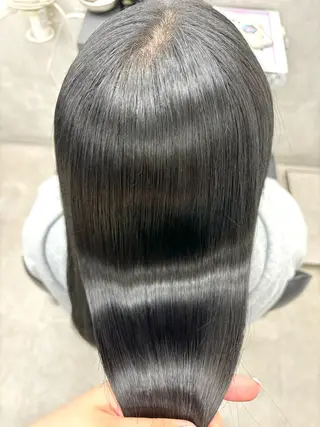 ロング すぐ巻ける縮毛矯正 🍀勝倉　麗のヘアスタイル