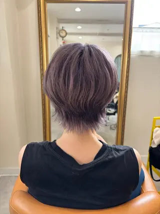 ショート カラー 髪の家 tikiのヘアスタイル