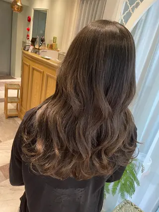 カラー 木屋元一/透明感 /前髪/ショートボブのヘアスタイル