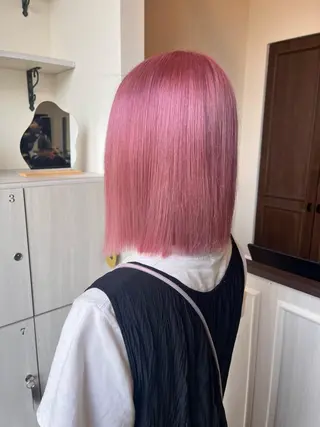 セミロング カラー 渡邊 唯のヘアスタイル