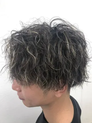 カラー パーマ メンズ ダブルスキルエクステ /羽エクステ白石宇由のヘアスタイル