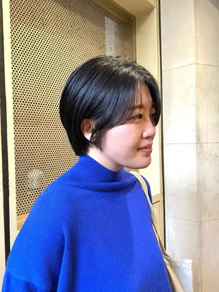 ショート 久力琴音''透明感 カラー''アレンジのヘアスタイル