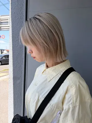 ショート カラー eim AYUKAのヘアスタイル