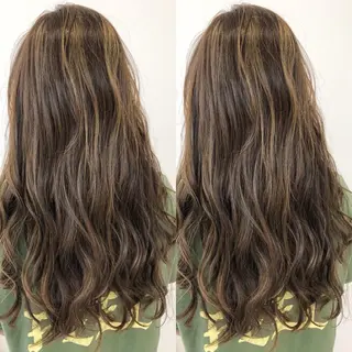 ロング カラー 三鷹で1番ショート ボブをカットする新谷のヘアスタイル