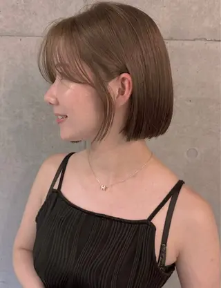 ショート カラー 韓国ボブ/ハッシュ カットKIRAのヘアスタイル