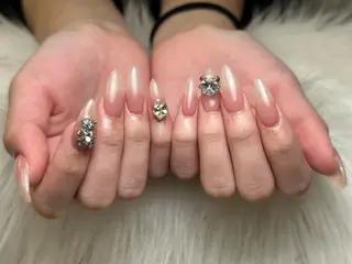 ネイル NIE MoMoのネイルデザイン