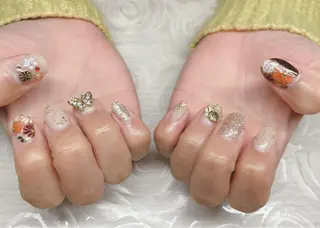 ネイル 芦辺 香奈のネイルデザイン