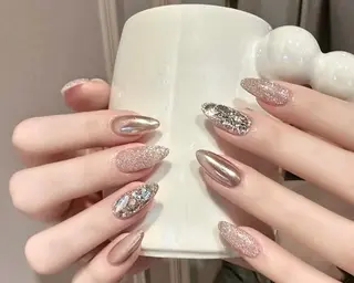 ネイル M&Y Nail Salon所属・M&Y. リンリンのネイルデザイン