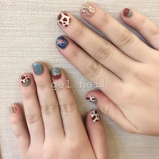 ネイル MIKU🌿 ネイル&まつげパーマのマツエク・マツパデザイン