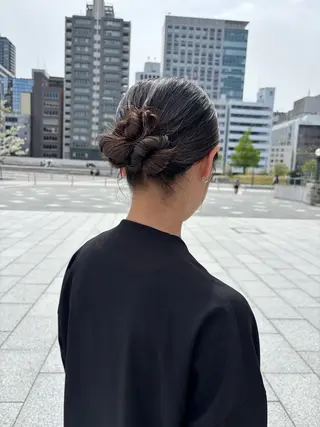 ロング 柔らかストレートと ツヤカラー/和田陽向のヘアスタイル