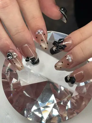 ネイル 石田 幸音のネイルデザイン