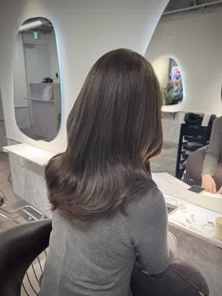 セミロング カラー 透明感カラー🫧/ ゆうなのヘアスタイル