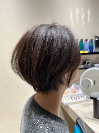 ショート 林 美佑のヘアスタイル