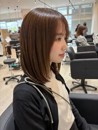セミロング 畑 美遥のヘアスタイル