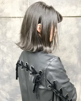 ショート カラー レイヤーカット BLend 渋谷のヘアスタイル