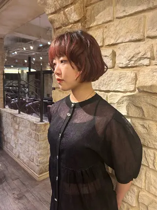 ショート Mei /オリーブ カラー/アレンジのヘアスタイル