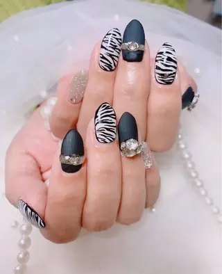 ネイル 高島 夏海のネイルデザイン