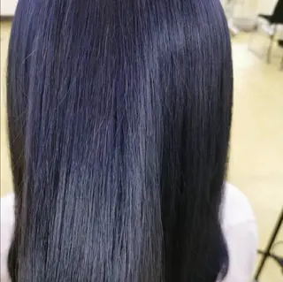 セミロング カラー 🤍💕ブリーチカラ ーAyaka💕🤍のヘアスタイル