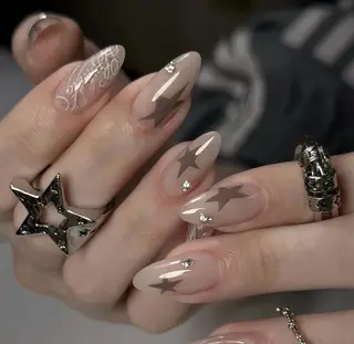 ネイル Miya🎀 nailのネイルデザイン