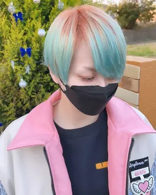 ショート カラー 𝗔𝗞𝗜𝗧𝗔 🎨のヘアスタイル