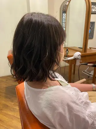 ミディアム THREE byKEEPのヘアスタイル