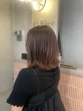 ミディアム カラー イヌマル アユ / Fier umedaのヘアスタイル