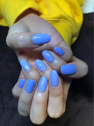 カラー 伊東 彩花のヘアスタイル