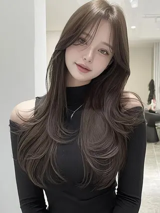 ロング カラー フォーカス ジャパンのヘアスタイル