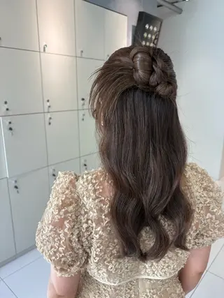 ロング 保野加/トレンドボブ 透明感爆発カラーのヘアスタイル