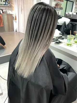 ロング カラー 🎀韓国スリムタッキ 羽エクステ🎀kiiのヘアスタイル